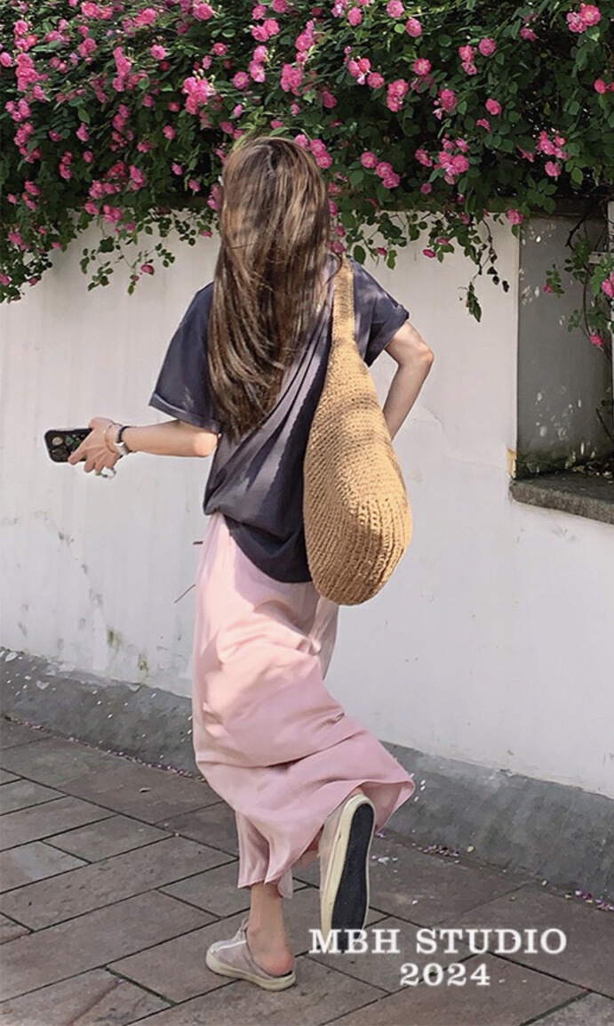 MBH Handwoven Straw Beach Shoulder Bag