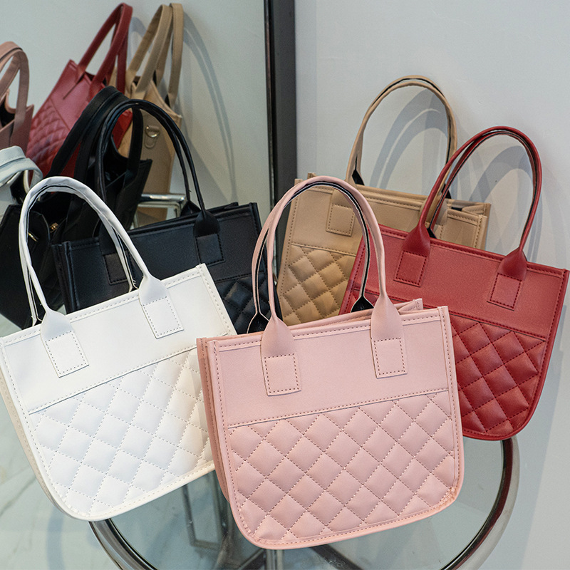 2024 Summer Women’s Quilted Shoulder Bag PU Small Square Handbag