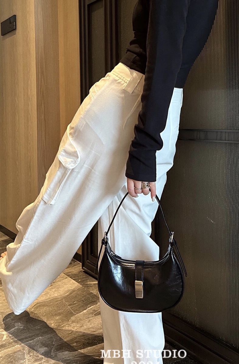 MBH Minimalist Commuter Shoulder Bag with Strap