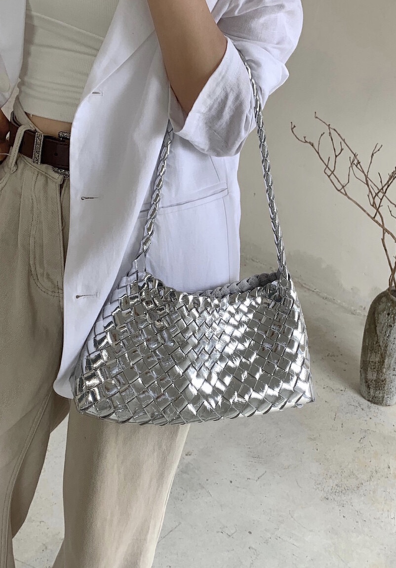 MBH Handwoven Luxury Versatile One-Shoulder Bag - Image 3