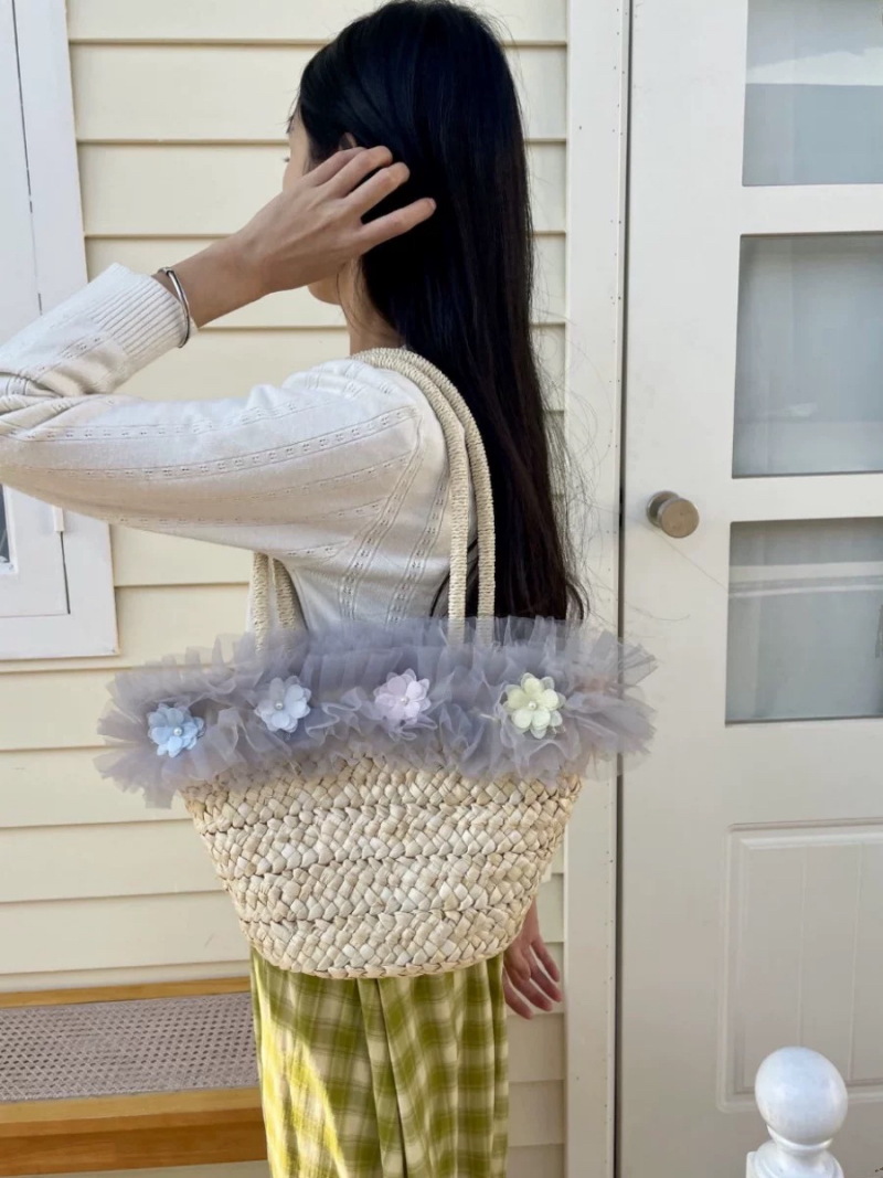 Japanese Style Lace Flower Straw Woven Bag Handmade Beach Resort Women Shoulder Handbag Tote