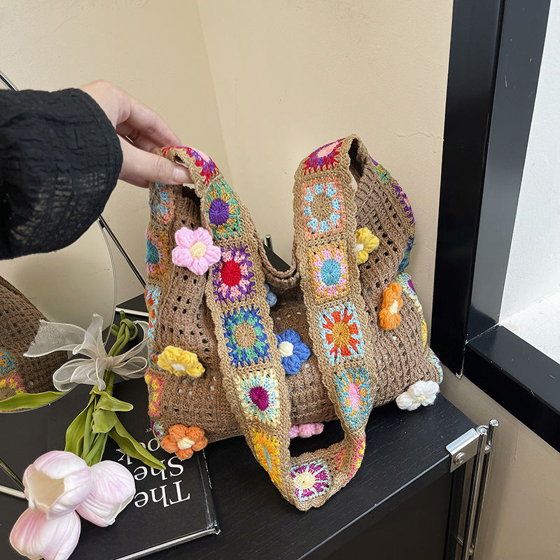 Fresh Colorful Floral Crossbody Bag for Women 2025 Woven Shoulder Bag Vacation Large Capacity Commuter Tote