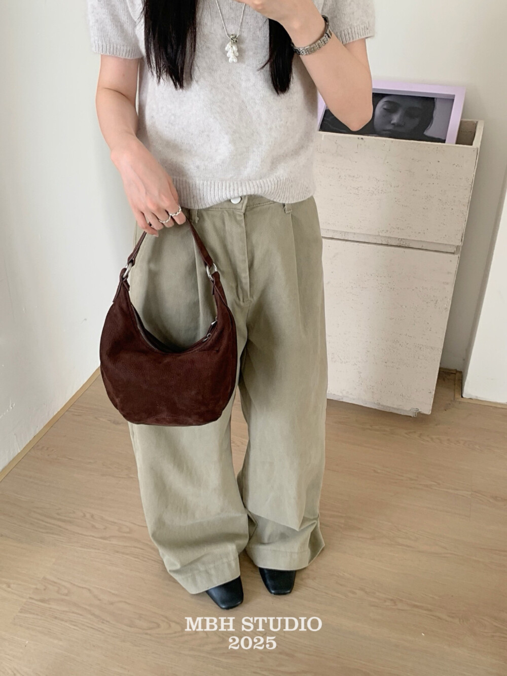 MBH Korean Dongdaemun Pumpkin Bag Suede Large Capacity Genuine Leather Niche Shoulder Crossbody Handbag with Strap - Image 3