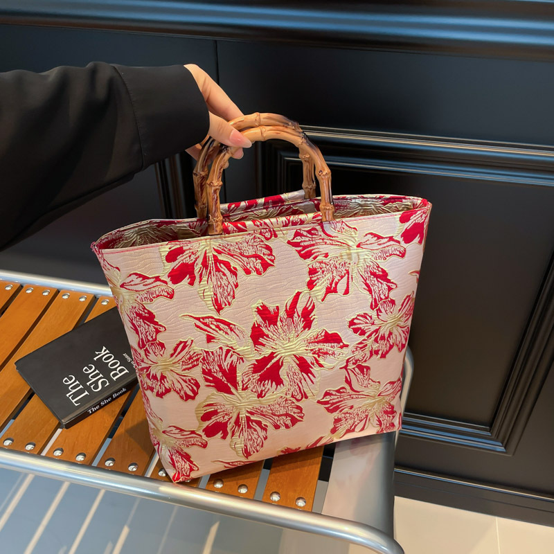 2025 Chinese Style Women's Handbag Large Capacity Evening Clutch - Image 4