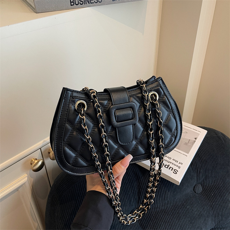 Women’s 2025 New Quilted Chain Underarm Bag Fashionable Crossbody Shoulder Bag