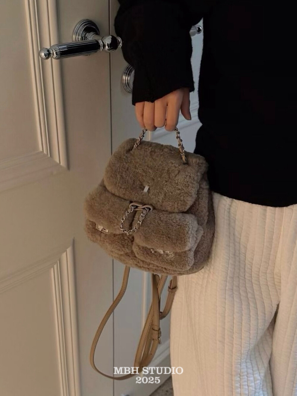 MBH Faux Fur Chain Frog Backpack Cute Quilted Style 90 Percent Lambswool